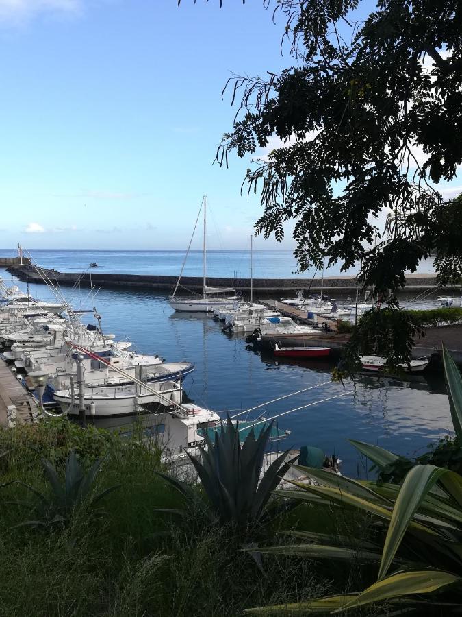 Hotel De la Plage Saint-Gilles-les-Bains Buitenkant foto